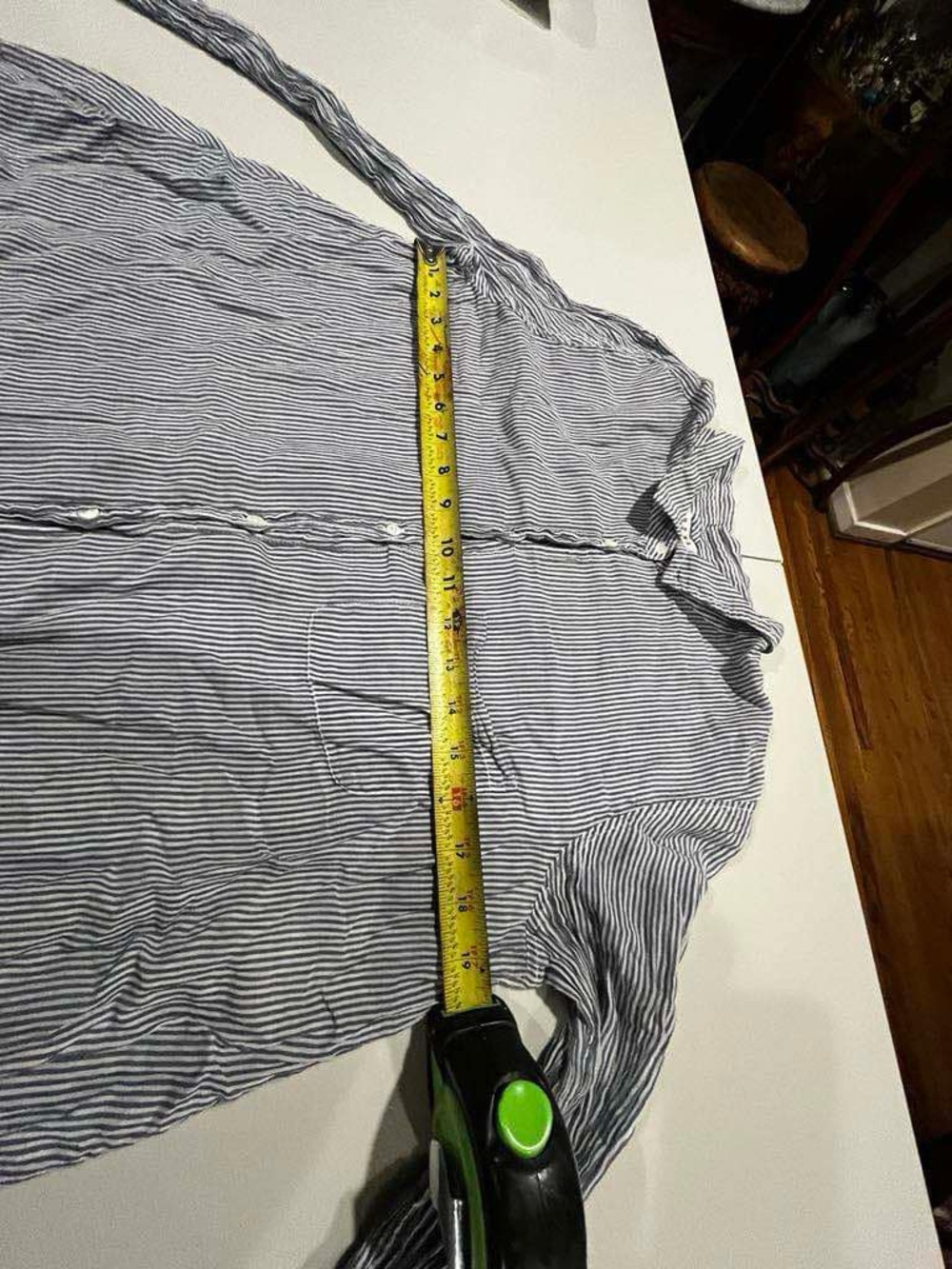 XiRENA Light Blue & White Striped Casual Button-Down Shirt Size Large - Picture 11 of 12